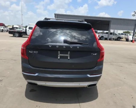 More photos of 2017 Volvo XC90 T6 Inscription at Indy Auto Man, IN