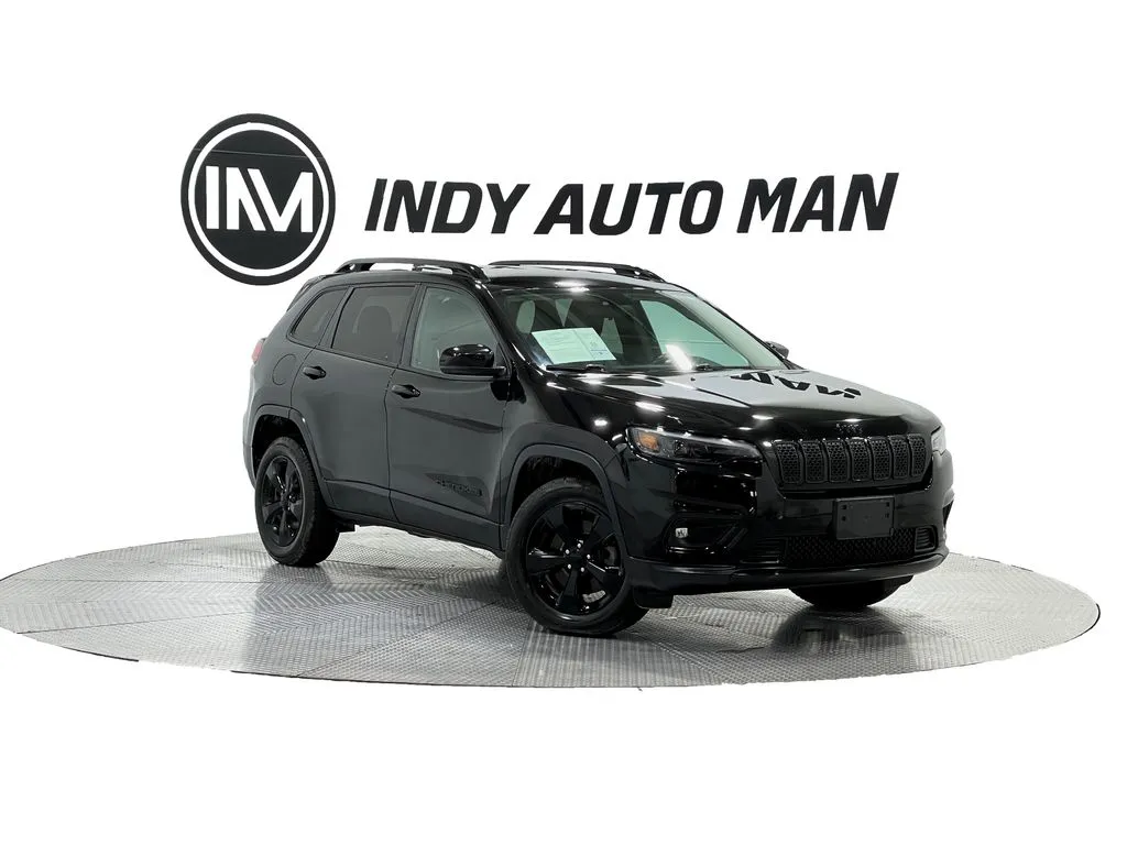 Black 2019 Jeep Cherokee Altitude for sale in Indianapolis, IN