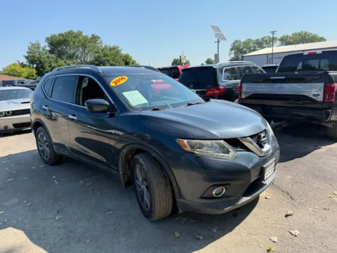 Blue 2016 Nissan Rogue SL for sale in Indianapolis, IN