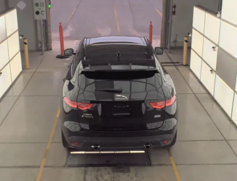 More photos of 2019 Jaguar F-PACE 25t Prestige at Indy Auto Man, IN
