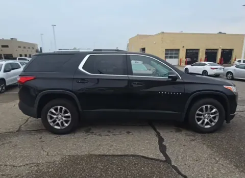 Another view of 2018 Chevrolet Traverse LT Cloth w/1LT for sale in Indianapolis, IN at Indy Auto Man