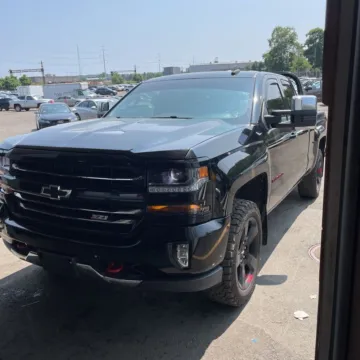 Another view of 2017 Chevrolet Silverado 1500 LT LT2 for sale in Indianapolis, IN at Indy Auto Man