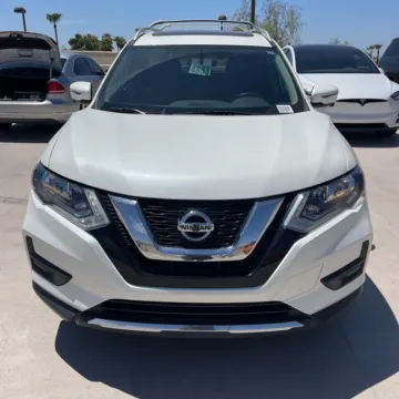 Photos of 2017 Nissan Rogue Hybrid SV for sale in Indianapolis, IN at Indy Auto Man