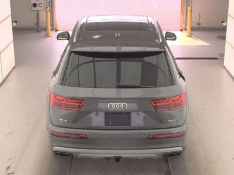 More photos of 2018 Audi Q7 3.0T Premium Plus quattro at Indy Auto Man, IN