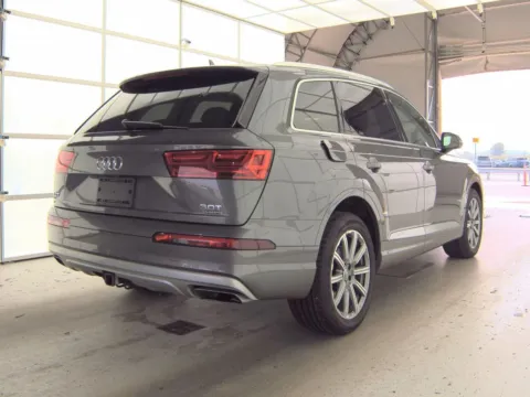 More photos of 2018 Audi Q7 3.0T Premium Plus quattro at Indy Auto Man, IN