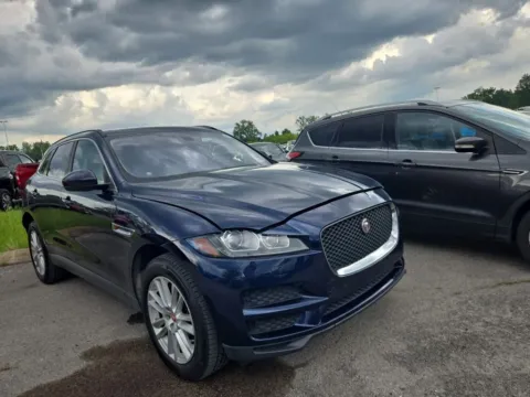 White 2017 Jaguar F-PACE 35t Prestige for sale in Indianapolis, IN