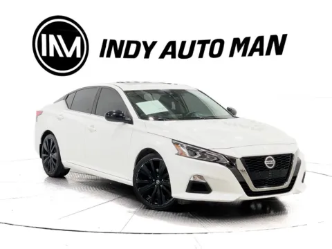 Photos of 2020 Nissan Altima 2.5 SR for sale in Indianapolis, IN at Indy Auto Man