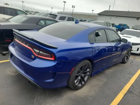 More photos of 2021 Dodge Charger R/T Scat Pack at Indy Auto Man, IN