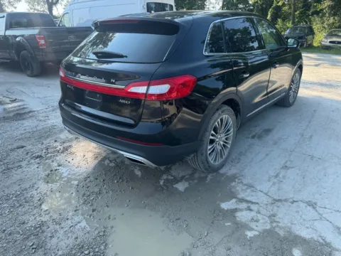 Another view of 2017 Lincoln MKX Reserve for sale in Indianapolis, IN at Indy Auto Man