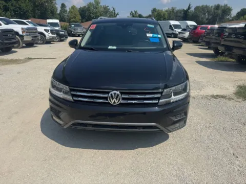 Photos of 2020 Volkswagen Tiguan 2.0T SEL for sale in Indianapolis, IN at Indy Auto Man