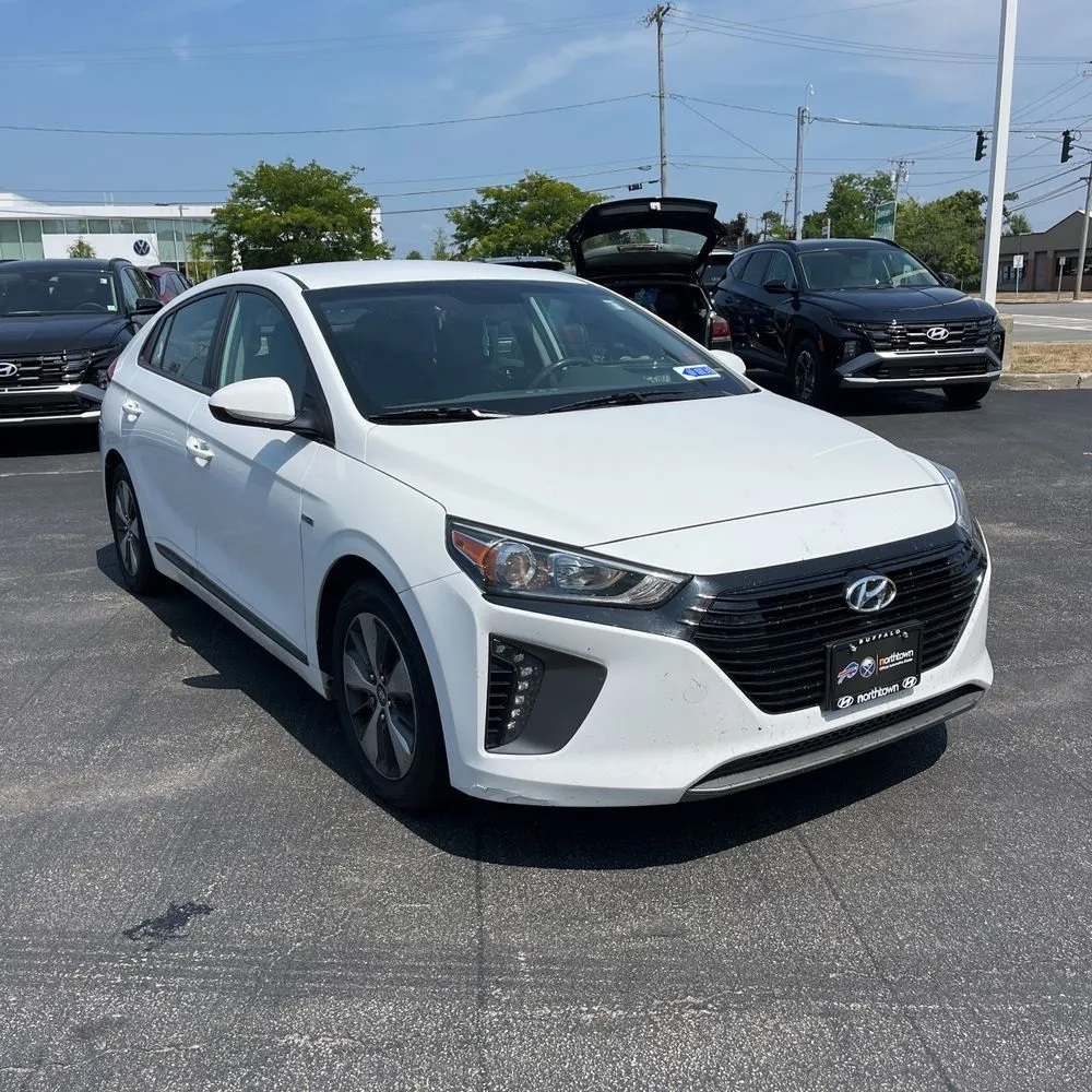 White 2019 Hyundai Ioniq Plug-In Hybrid for sale in Indianapolis, IN