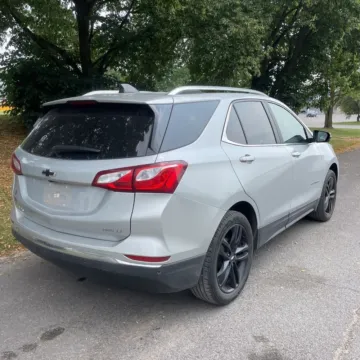 More photos of 2021 Chevrolet Equinox LT at Indy Auto Man, IN