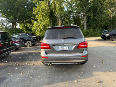 More photos of 2019 Mercedes-Benz GLS 450 4MATIC at Indy Auto Man, IN
