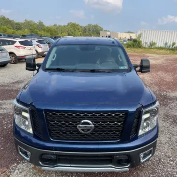 Photos of 2017 Nissan Titan PRO-4X for sale in Indianapolis, IN at Indy Auto Man