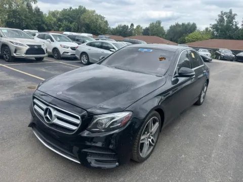 Photos of 2018 Mercedes-Benz E-Class E 300 for sale in Indianapolis, IN at Indy Auto Man