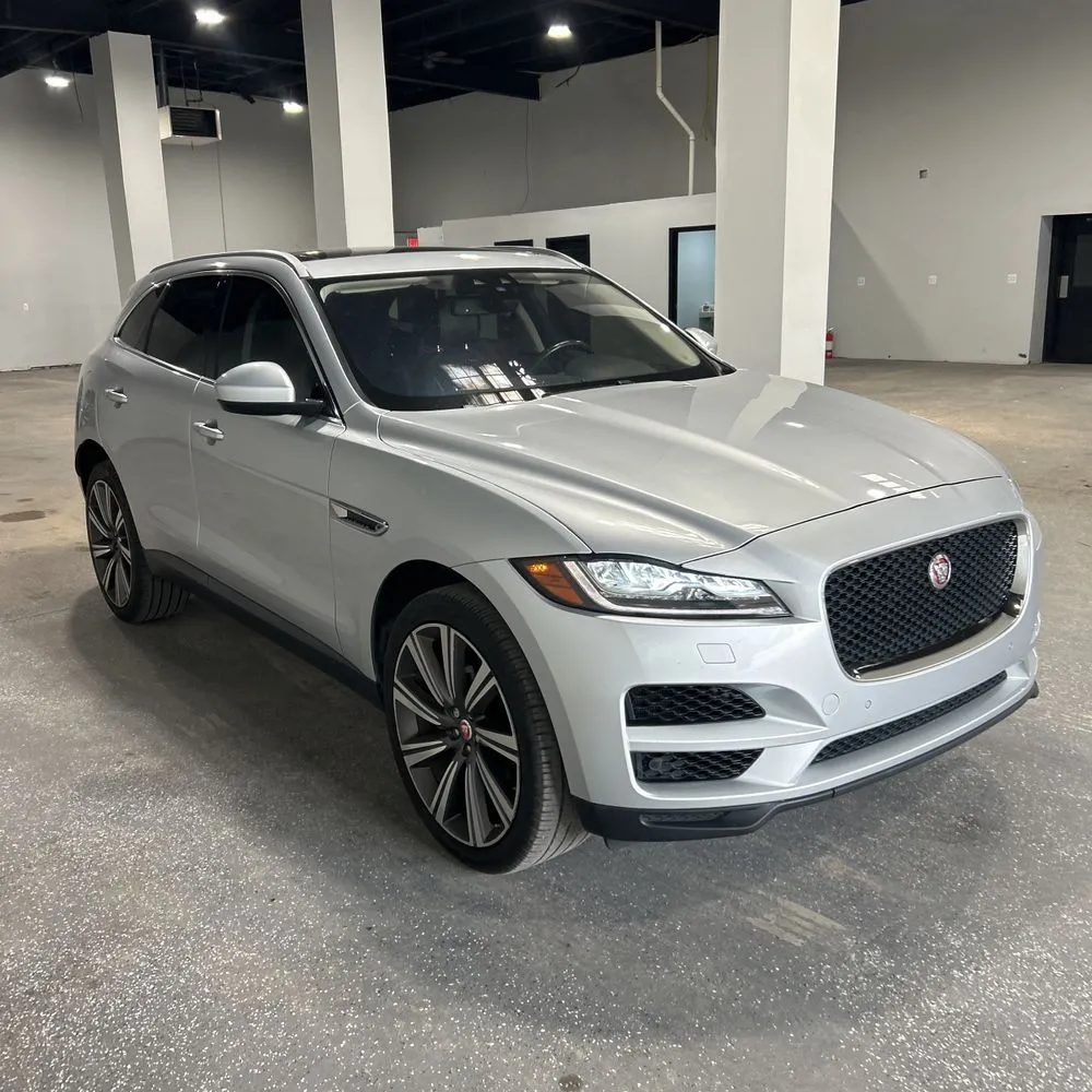 Silver 2018 Jaguar F-PACE 25t Prestige for sale in Indianapolis, IN