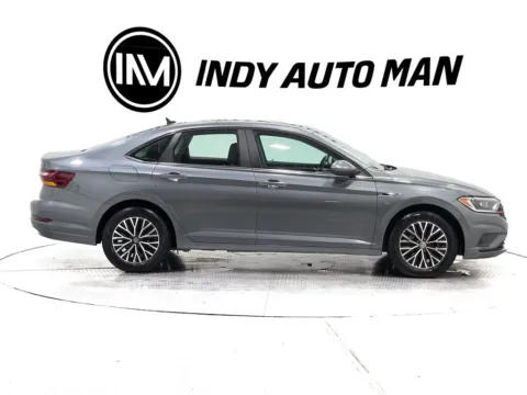 Another view of 2019 Volkswagen Jetta SEL for sale in Indianapolis, IN at Indy Auto Man