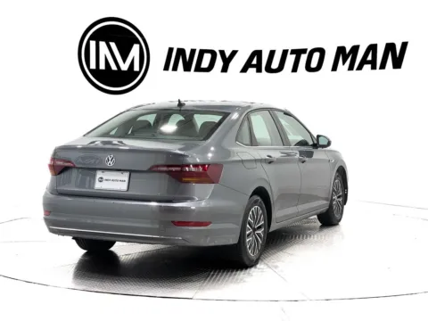 More photos of 2019 Volkswagen Jetta SEL at Indy Auto Man, IN