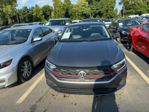 Photos of 2019 Volkswagen Jetta SEL for sale in Indianapolis, IN at Indy Auto Man