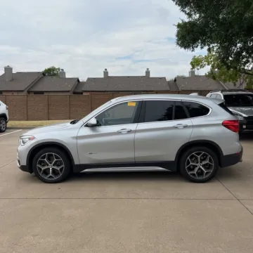 More photos of 2017 BMW X1 xDrive28i at Indy Auto Man, IN