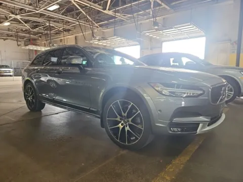 Gray 2018 Volvo V90 Cross Country T6 AWD for sale in Indianapolis, IN