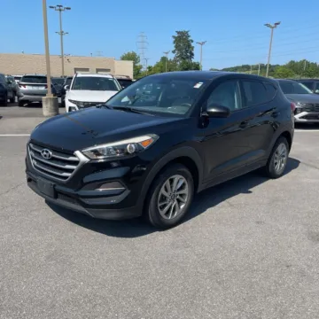 Another view of 2017 Hyundai Tucson SE for sale in Indianapolis, IN at Indy Auto Man