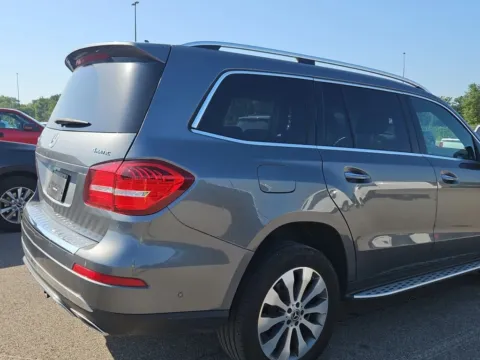 More photos of 2018 Mercedes-Benz GLS 450 4MATIC at Indy Auto Man, IN
