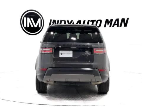 More photos of 2020 Land Rover Discovery HSE at Indy Auto Man, IN