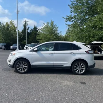More photos of 2017 Ford Edge Titanium at Indy Auto Man, IN