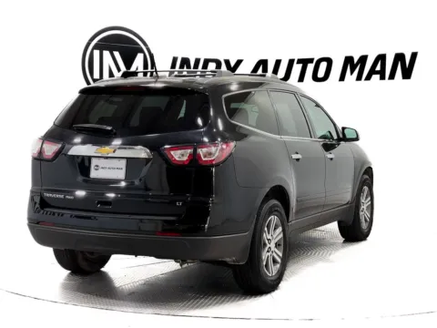 More photos of 2017 Chevrolet Traverse 2LT at Indy Auto Man, IN