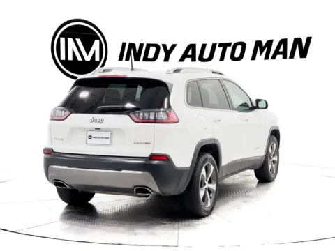 More photos of 2019 Jeep Cherokee Limited at Indy Auto Man, IN