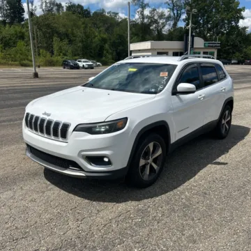 Photos of 2019 Jeep Cherokee Limited for sale in Indianapolis, IN at Indy Auto Man