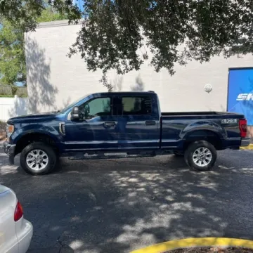 More photos of 2020 Ford F-250SD XLT at Indy Auto Man, IN