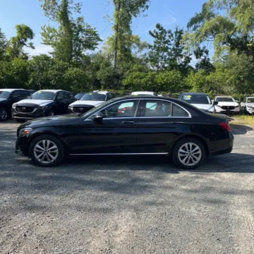 More photos of 2019 Mercedes-Benz C-Class C 300 4MATIC at Indy Auto Man, IN