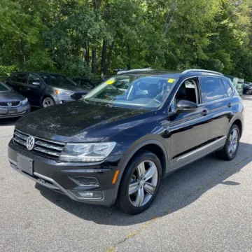 Another view of 2021 Volkswagen Tiguan 2.0T SEL for sale in Indianapolis, IN at Indy Auto Man