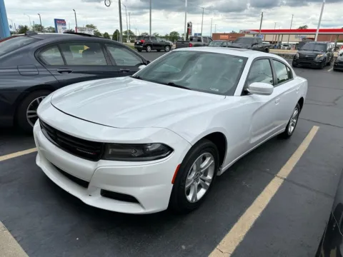 Photos of 2019 Dodge Charger SXT for sale in Indianapolis, IN at Indy Auto Man