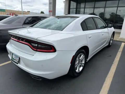 Another view of 2019 Dodge Charger SXT for sale in Indianapolis, IN at Indy Auto Man