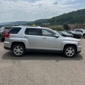 More photos of 2017 GMC Terrain SLT at Indy Auto Man, IN