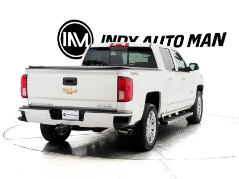 More photos of 2018 Chevrolet Silverado 1500 High Country at Indy Auto Man, IN