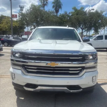 Photos of 2018 Chevrolet Silverado 1500 High Country for sale in Indianapolis, IN at Indy Auto Man