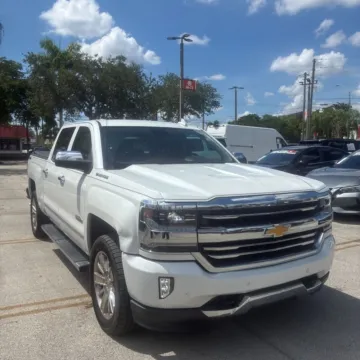 White 2018 Chevrolet Silverado 1500 High Country for sale in Indianapolis, IN