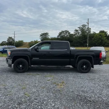 More photos of 2015 GMC Sierra 1500 SLE at Indy Auto Man, IN