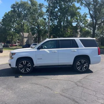 More photos of 2018 Chevrolet Tahoe Premier at Indy Auto Man, IN