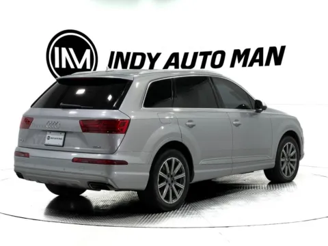 More photos of 2019 Audi Q7 45 Premium quattro at Indy Auto Man, IN
