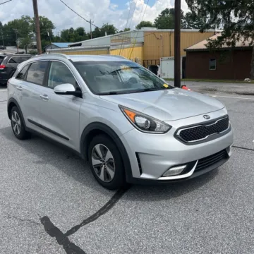 Silver 2018 Kia Niro EX for sale in Indianapolis, IN