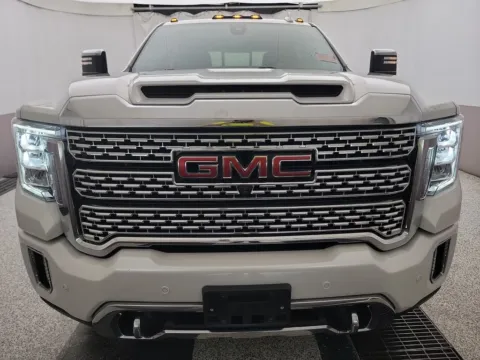 Photos of 2020 GMC Sierra 2500HD Denali for sale in Indianapolis, IN at Indy Auto Man