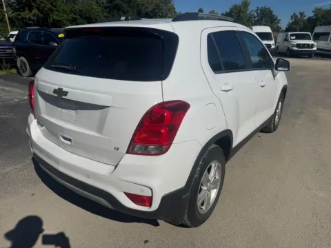 More photos of 2020 Chevrolet Trax LT at Indy Auto Man, IN