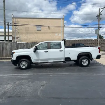 More photos of 2022 Chevrolet Silverado 2500HD Work Truck at Indy Auto Man, IN