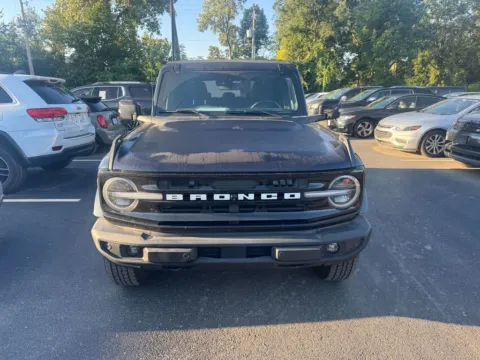 Photos of 2021 Ford Bronco Outer Banks for sale in Indianapolis, IN at Indy Auto Man