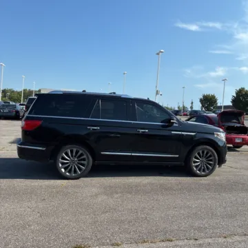 More photos of 2018 Lincoln Navigator Select at Indy Auto Man, IN